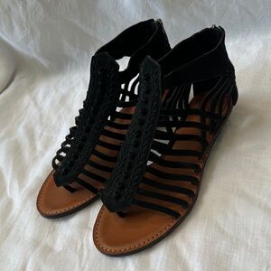 Vince Camuto Sandals